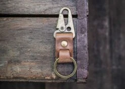 Ace High Quality Leather Keychain Clip -Fenix Shop IMG 0012 1 2 e7516573 9575 44d8 a9f9 100493c4696e