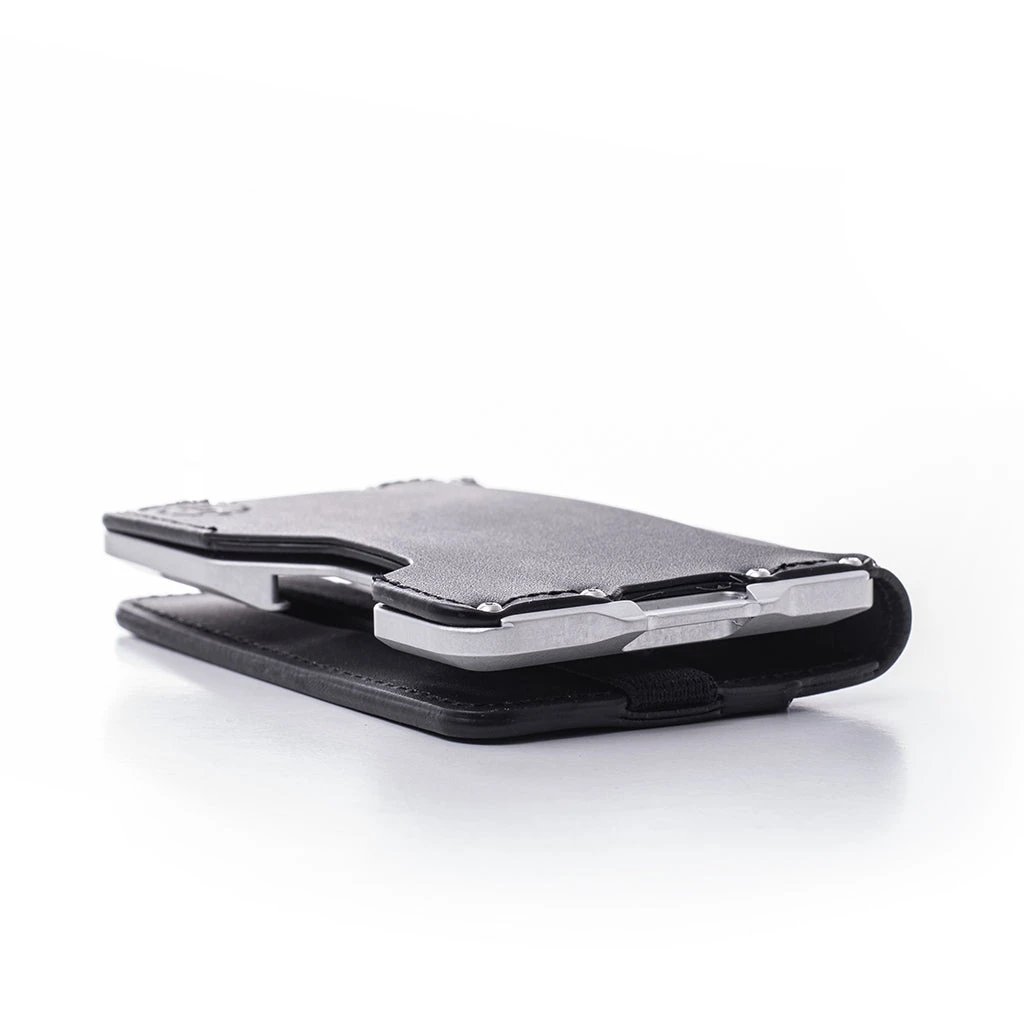 D03 DAPPER™ BIFOLD WALLET 15 D03 DAPPER™ BIFOLD WALLET - Image 15